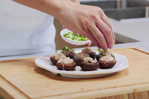 香菇酿肉的做法 家常香菇酿肉怎么做