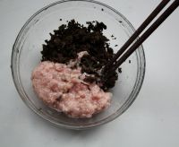 梅干菜薄饼的做法步骤4