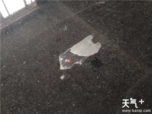 透明胶带痕迹怎么去除？双面胶去除小窍门