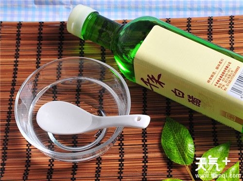 厕所里放什么可以除臭？卫生间除臭方法大全