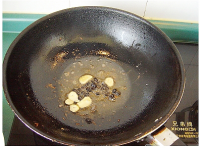 豆豉鲮鱼油麦菜的做法步骤6