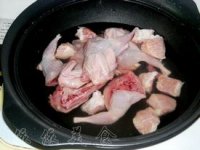 玉米无花果煲鹌鹑汤的做法步骤2