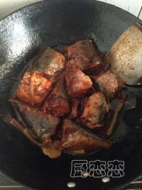 茄汁鲅鱼的做法步骤6