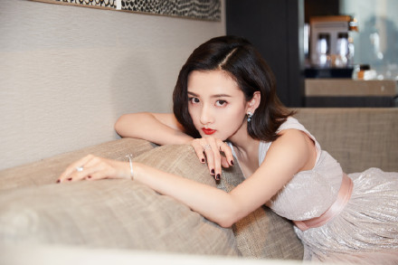 宋祖儿酒后踢路人是怎么回事 宋祖儿酒后踢路人是什么情况