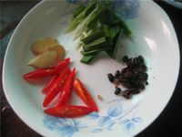 豆豉煮黄鱼的做法步骤3