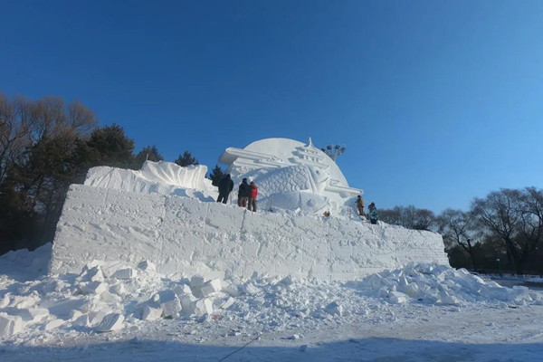 https://tqutf8.2345cdn.net/tianqiimg/weather_news/images/2020/12/14/d3c50067fb922c8645115050590d650d.jpg