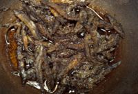 香椿煎泥鳅的做法步骤10