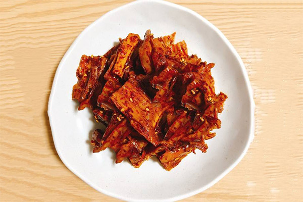 腐竹做辣条的做法 自制辣条腐竹