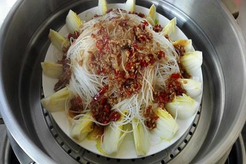 蒜蓉粉丝娃娃菜的做法 简单又好吃的蒜蓉粉丝娃娃菜做法介绍