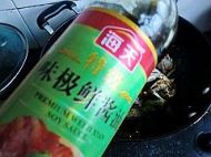 香辣蟹火锅的做法步骤13