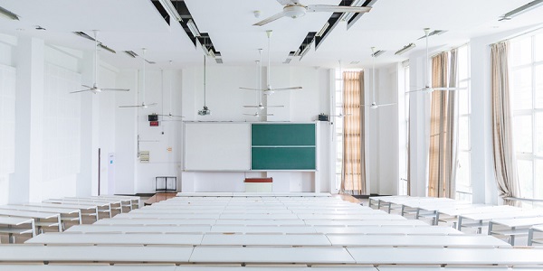 乐山有大学吗