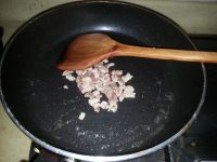 香菇肉丁乌冬面的做法步骤2