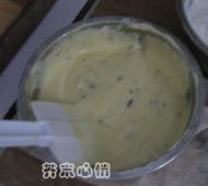 酸奶蔓越莓蛋糕卷的做法步骤10