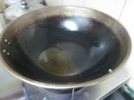 扬州炒饭的做法步骤3