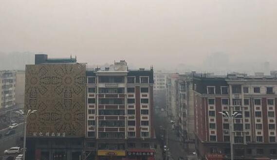 哈市发布重污染天气橙色预警 市内重型车辆实施限行措施