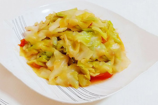 番茄炒包菜的做法 番茄炒包菜怎么做好吃