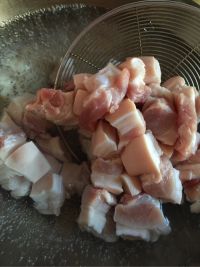 红烧肉的做法步骤5