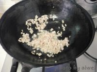 虾酱炒豆腐的做法步骤6
