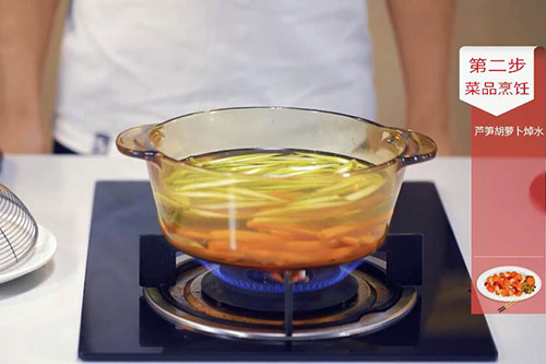 芦笋炒鸡柳的做法 鸡柳怎么炒好吃