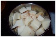 海参煲鸡的做法步骤7