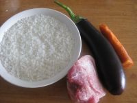 茄子肉丁盖浇饭的做法步骤1