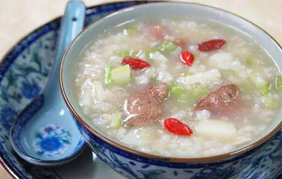 孕妇贫血吃什么 孕妇补血食谱