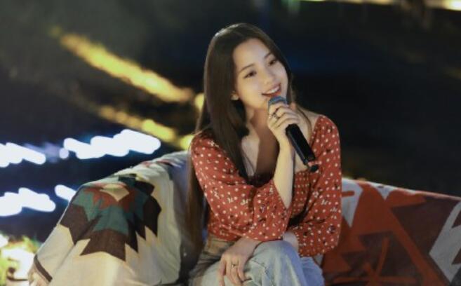 欧阳娜娜与壹心娱乐结束合作是怎么回事 欧阳娜娜与壹心解约是什么情况
