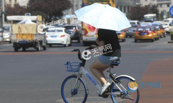 今天湖北全省高温持续38℃ 明晚开始进入暴雨模式