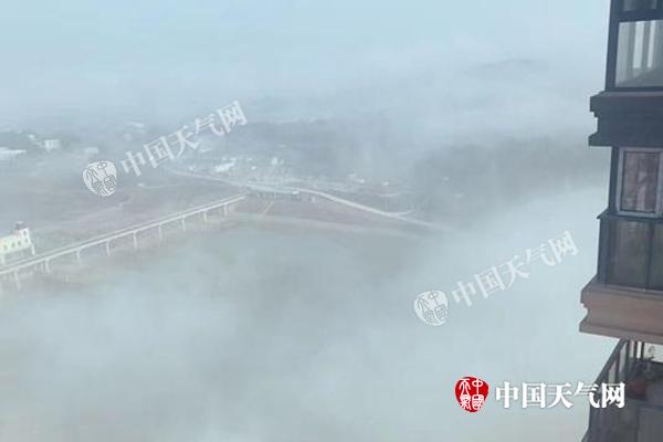 湖北等多地今有【大雨】 东北明天遭【暴雪】