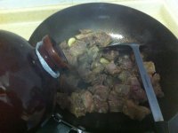 贵州酸汤牛腩的做法步骤4