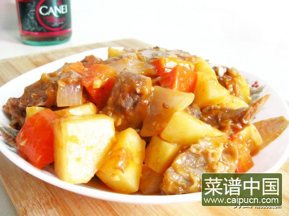 红酒烩牛肉