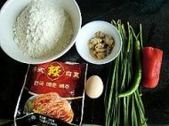 韩餐小吃---泡菜煎饼的做法步骤1