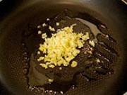 蒜茸开背虾的做法步骤3