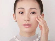 散粉和粉饼的区别是什么