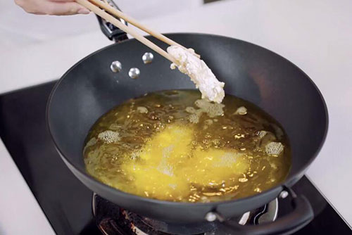 酥炸鸡翅的做法 鸡翅怎么做好吃