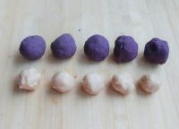 紫薯莲蓉月饼的做法步骤10