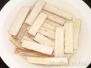 牛蒡排骨汤的做法步骤2