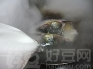 鱼头豆腐汤的做法步骤5