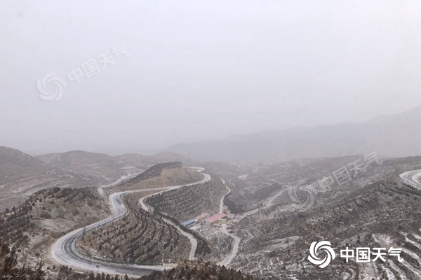 东北华北部分地区将迎今冬最冷白天 西南至长江中下游阴雨不断