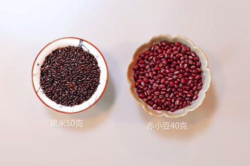 赤小豆黑米粥的做法 赤小豆黑米粥功效有哪些