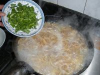 韭香包菜丝烩意面的做法步骤17