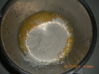 早餐煎蛋饼的做法步骤2
