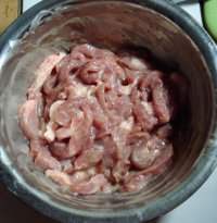 京酱肉丝的做法步骤1