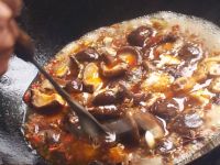 水煮泥鳅的做法步骤13