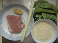 扁豆肉丁饭的做法步骤1