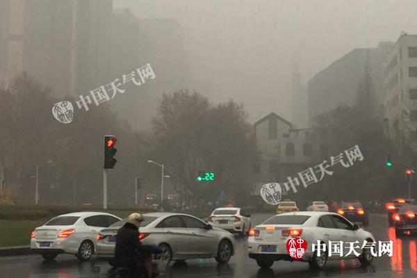 周末东北华北迎降温 南方大范围降雨来袭