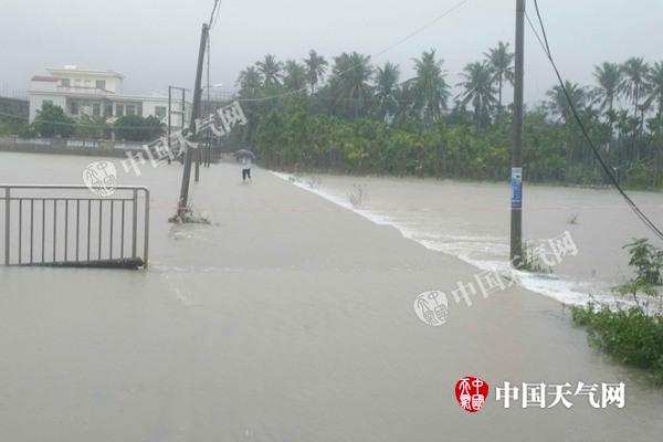 海南今天迎降雨最强时段 琼海万宁等市县有暴雨
