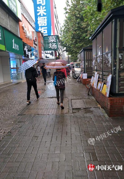 湖北国庆假期雨水开场武汉或连下5天 气温先降后升