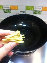 豆腐泥鳅汤的做法步骤7