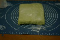 抹茶豆沙可颂的做法步骤2